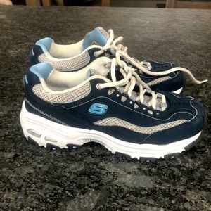 Skechers size 5.5 women’s